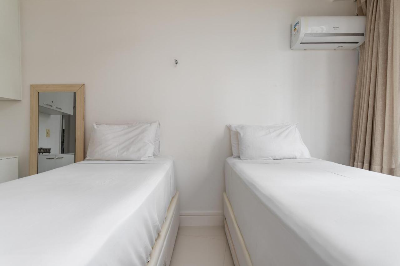 Apartment Agradavel Na Barra Da Tijuca - Na Rua Da Praia - Lc703